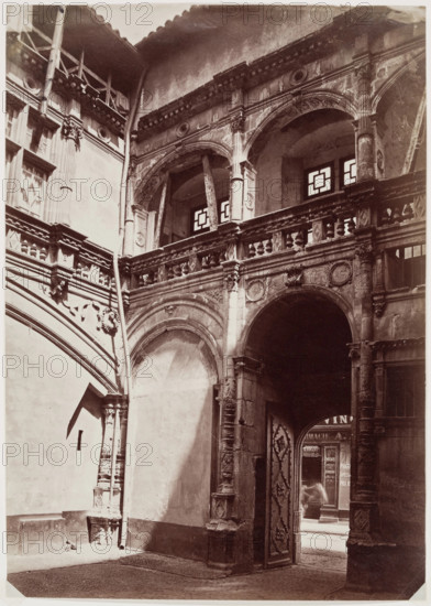 Interior Courtyard, Hôtel de Bernuy, Toulouse, between 1850 and 1900. Creator: Unknown.
