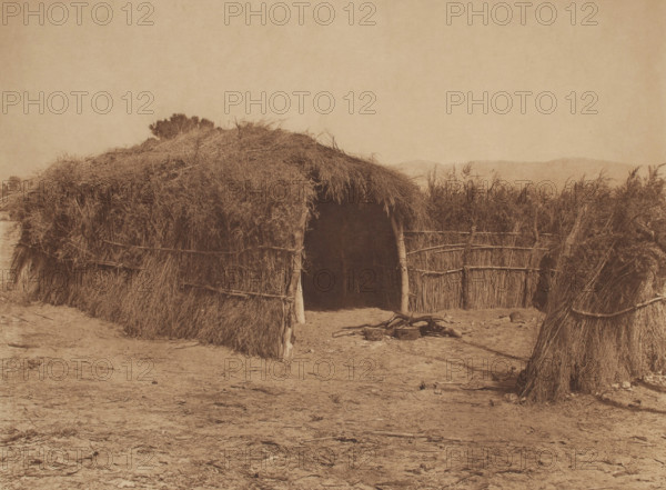 Gahuilla House in Desert, 1924. Creator: Edward Sheriff Curtis.