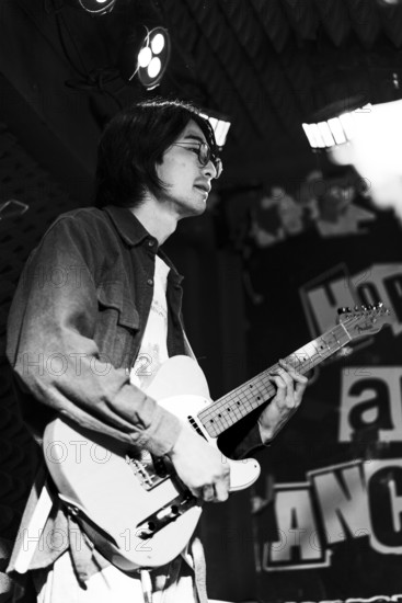 Maya Akechi and Alborg live at Hope & Anchor, Islington, London, May 2025. Creator: Annapaola Marchesani.