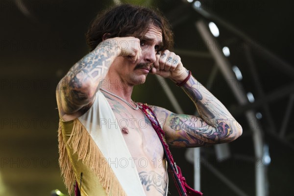 The Darkness live at the Cornbury Music Festival, Great Tew Park, Oxfordshire, Jul 2022. Creator: Annapaola Marchesani.