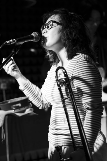 Maya Akechi and Alborg live at Hope & Anchor, Islington, London, May 2025. Creator: Annapaola Marchesani.