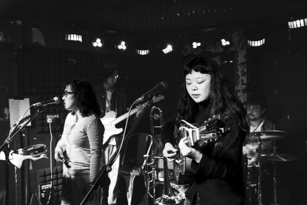 Maya Akechi and Alborg live at Hope & Anchor, Islington, London, May 2025. Creator: Annapaola Marchesani.