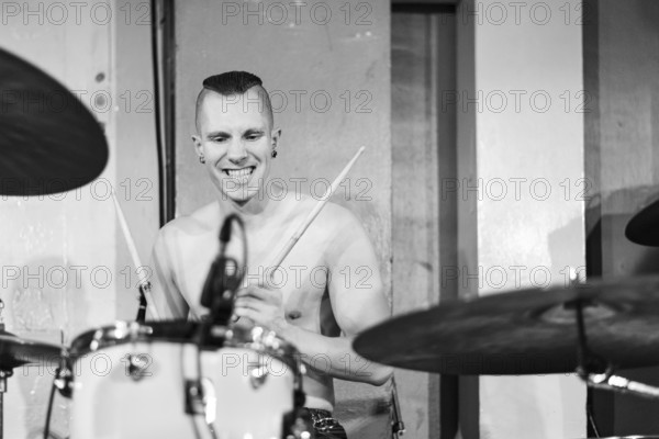 Andy Baker, Eater live at 100 Club, London, Mar 2023. Creator: Annapaola Marchesani.