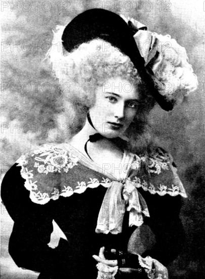 Lady Wolseley's costume ball at the Royal Hospital, Dublin, 1895. Creator: Lafayette.