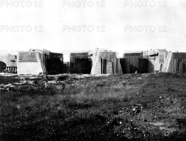 The Opening of the Baltic Canal: walls and gates of...Brunsbüttel Entrance under construction, 1895. Creator: Unknown.