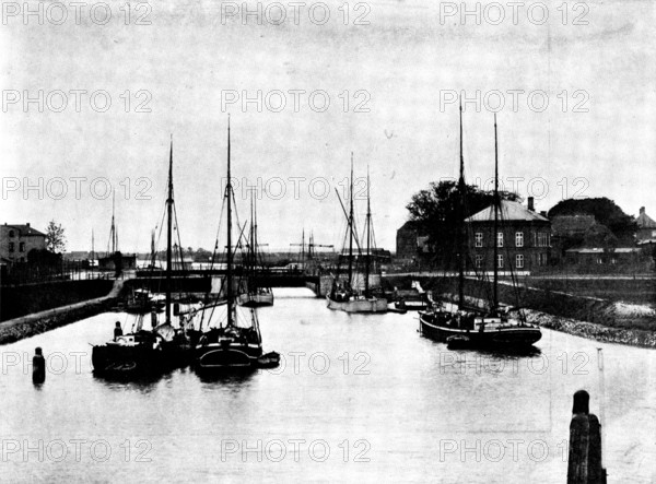 The Opening of the Baltic Canal: lock at Rendsburg, for communication with the Eider, 1895. Creator: Unknown.