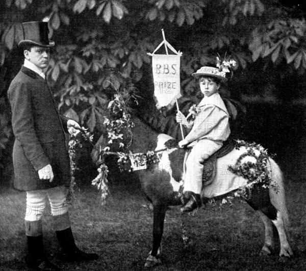 Children's Floral Fête, Royal Botanical Society's Gardens, Regent's Park: Sir Walter's pony, 1895. Creator: Russell & Sons.