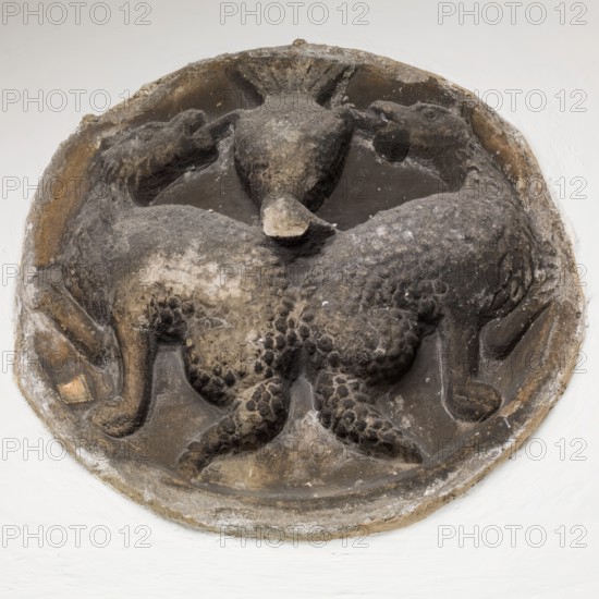 Roundel with Pair of Dragons, between 12th and 13th century. Creator: Unknown.