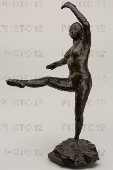 Position de Quatrième devant sur la Jambe Gauche, 1882-1895. Creator: Edgar Degas.