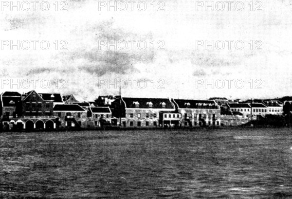 The Spanish-American War: the harbour, Willemstad, Curaçoa, 1898. Creator: Unknown.
