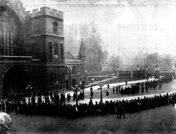 The Funeral of Mr. Gladstone: the funeral cortege leaving Westminster Hall, 1898. Creator: Russell & Sons.