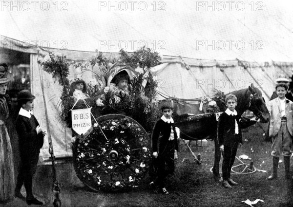 The Royal Botanic Society's Fête in Regent's Park: the Children's Parade..., 1898. Creator: Russell & Sons.