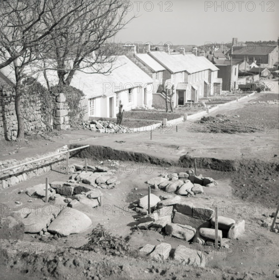 Bronze Age burial site, St Mary's, Scilly Isles, c1955.  Creator: Arthur Charles Kirby Ware.