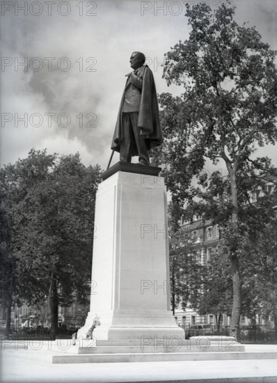 Roosevelt Memorial, London, c1955.  Creator: Arthur Charles Kirby Ware.