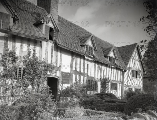 Mary Arden's House at Wilmcote, Stratford-on-Avon, c1955.  Creator: Arthur Charles Kirby Ware.