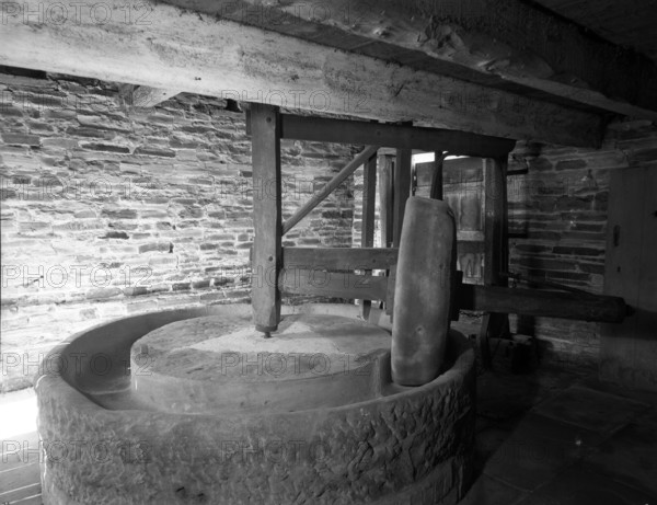 Mary Arden's House at Wilmcote, Stratford-on-Avon, c1955.  Creator: Arthur Charles Kirby Ware.