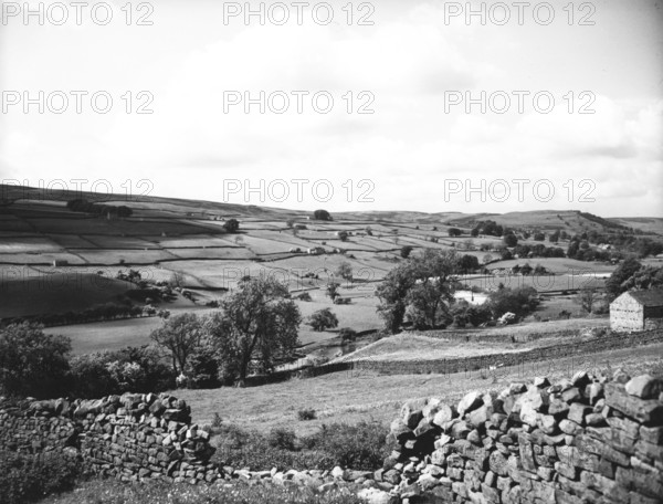 Mam Tor, Peak District, Derbyshire, c1955.  Creator: Arthur Charles Kirby Ware.