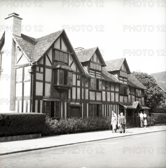 Shakespeare's birthplace, Stratford-upon-Avon, Warwickshire, c1955. Creator: Arthur Charles Kirby Ware.