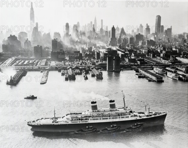 New York City, c1955. Creator: Arthur Charles Kirby Ware.
