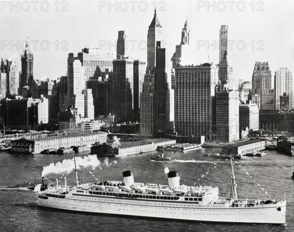 New York City, c1955. Creator: Arthur Charles Kirby Ware.