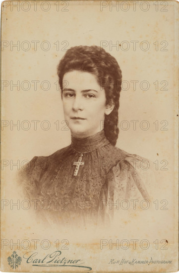 Portrait of Elisabeth of Bavaria, 1897. Creator: Pietzner, Carl (1853-1927).