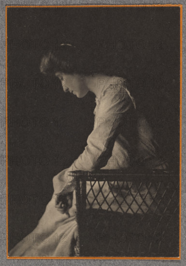 Portrait of Mercedes de Cordoba, 1902. Creator: Joseph Turner Keiley.