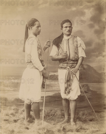 Groupe de Sais; Group from Sais, 1873-1886. Creator: Pascal Sébah.