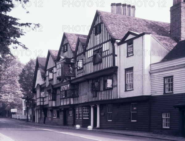 The King's Head Hotel, Chigwell, Essex, c1955.  Creator: Arthur Charles Kirby Ware.