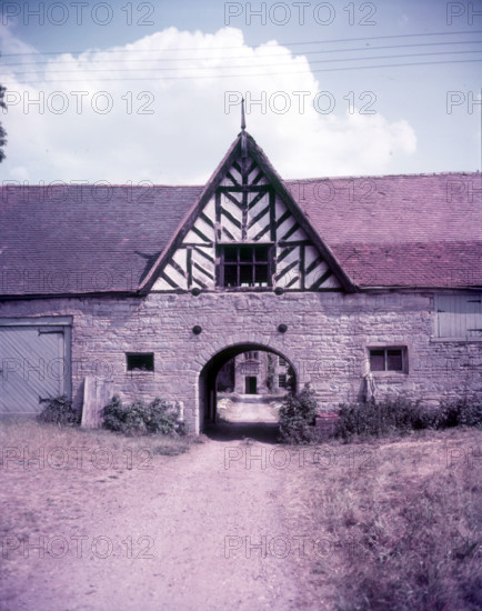 Gateway at Salford Priors, Worcestershire, c1955. Creator: Arthur Charles Kirby Ware.