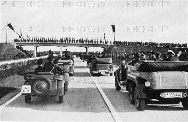 Ouverture du premier tronçon d'autoroute reliant Munich à l'Autriche (1934)