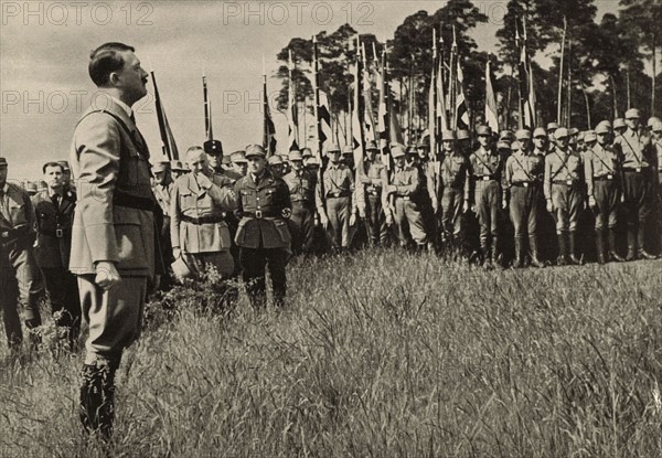 Hitler inspecting the recruits of the 'Reichsführerschule' (1933)