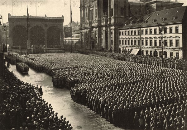 Cérémonie du serment hitlérien, 1935