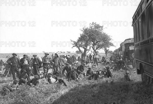 1914. Alpins en autobus

Premiere Guerre Mondiale - Nous contacter pour la legende complete