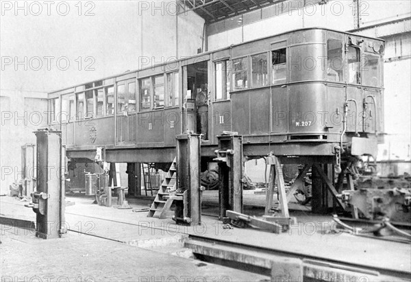 Les employés du métro parisien en 1941