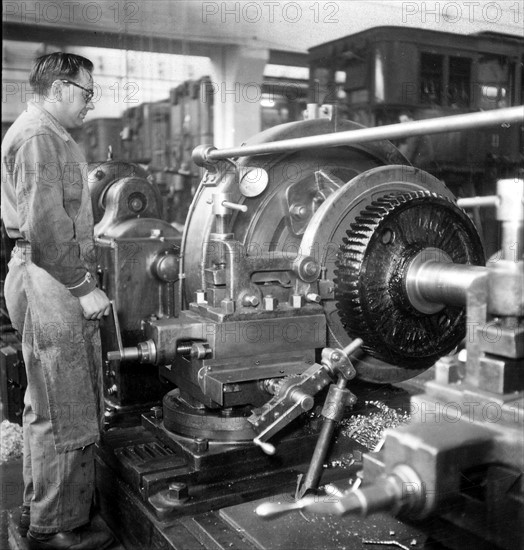 Les employés du métro parisien en 1950