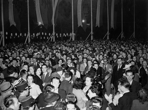 Traditional ball on July 14 in Paris