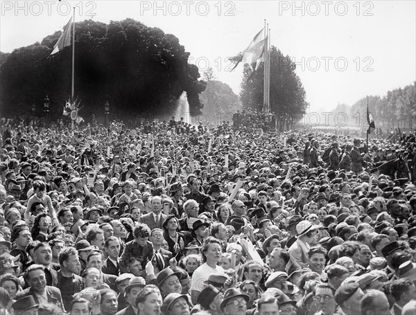 Parades on July 14, 1939 in Paris