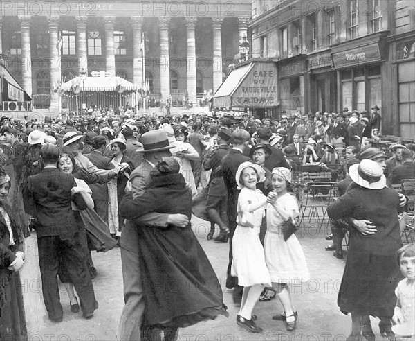 Traditional ball on July 14 in Paris