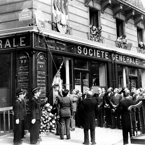 Finances, banques, la Société Générale. M Henri Vergnolle, président du conseil municipal de Paris, a, le 17 mai 1947, donné à la place Daumesnil le nom de place Felix Eboué.