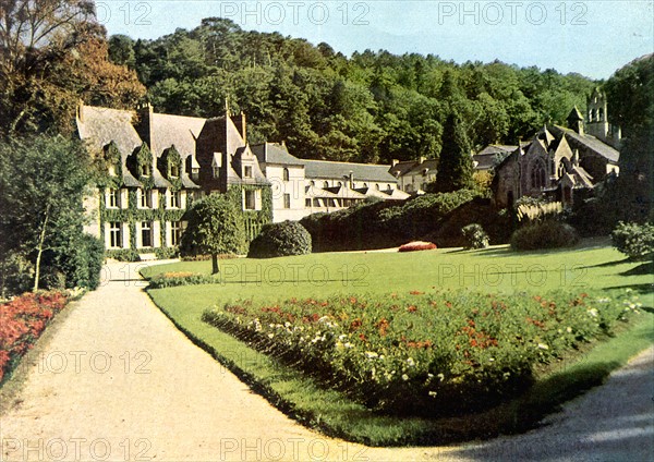 Manoir d'Ergué-Baléric de la famille Bolloré en Bretagne