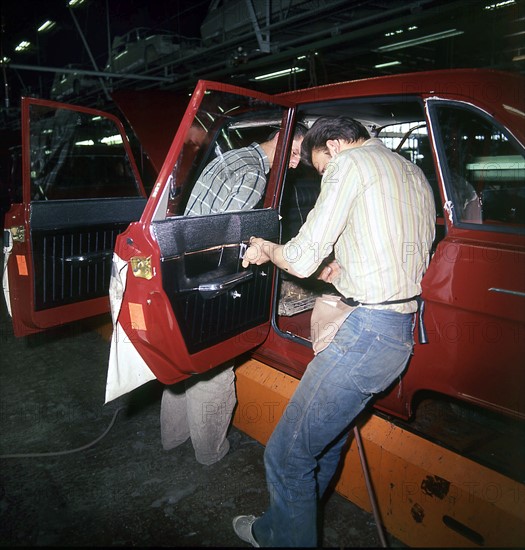 Ouvriers de l'usine Renault de Sandouville