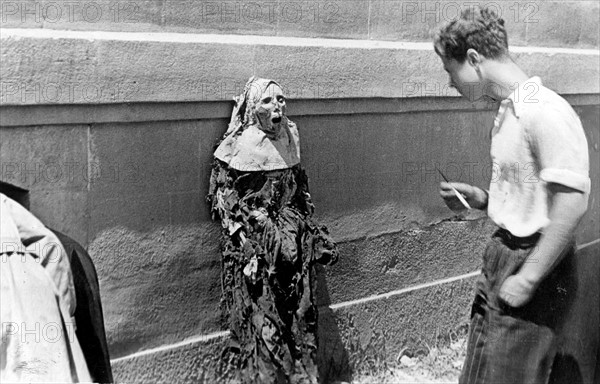 Profanation of Carmelites tombs during the Spanish Civil War, 1936