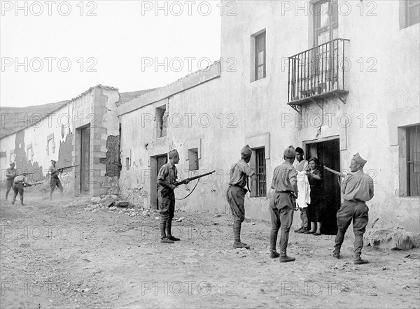 Occupation d' Irun par les nationalistes, en septembre 1936