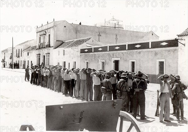 Nationalists prisoners, 1936