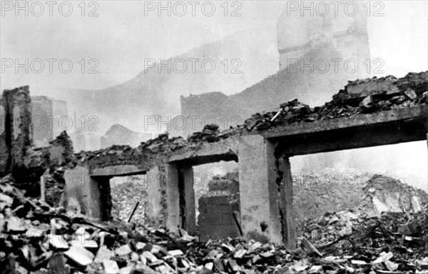 Guernica in ruins, 1937