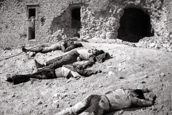 Republican militiamen dead in Toledo, 1936