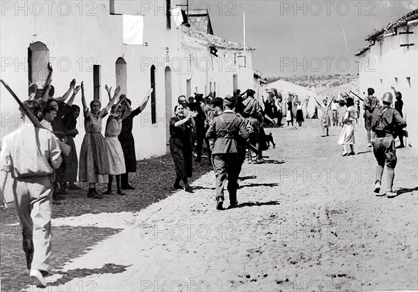 The Nationalist troops entering Constantina, 1936