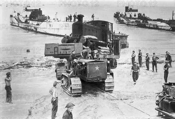 Débarquement des troupes alliées sur la côte normande en juin 1944