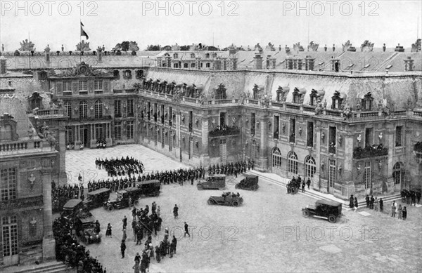 Signature of the Treaty of Versailles, 28 June 1919