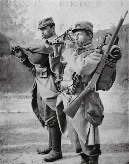 World War I. Breton bagpipes (biniou) and bombard at the front